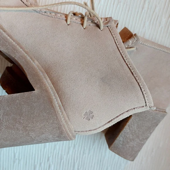 Lucky Brand Cream Lace-Up Ankle Booties Size 6.5 - Picture 8 of 10